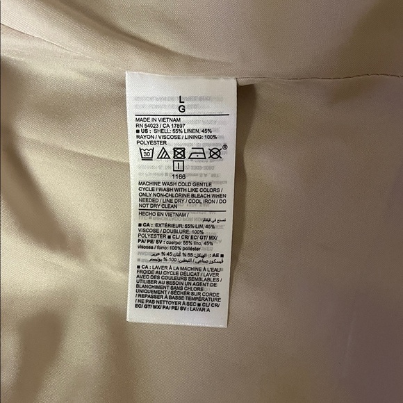 Elegant Cream Double-Breasted Women's Blazer - Picture 6 of 6